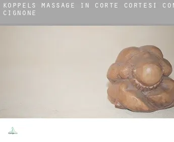 Koppels massage in  Corte de' Cortesi con Cignone